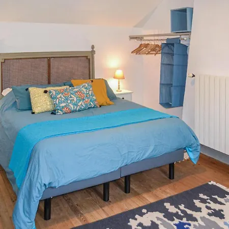 Prázdninový dům 2 Bedroom Awesome In Leon Sur Vezere *